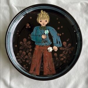 Decorative Plate with Child Design